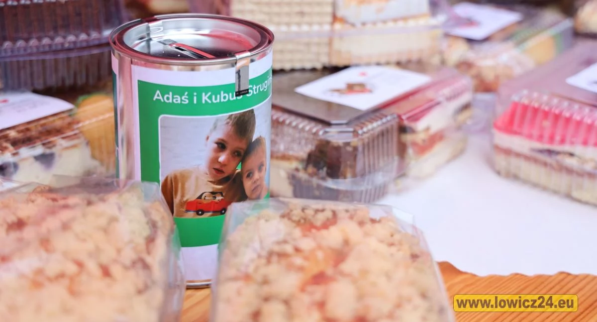 Akcje charytatywne, niedzielę Charytatywny Kiermasz Ciast Adasia Kubusia! - zdjęcie, fotografia