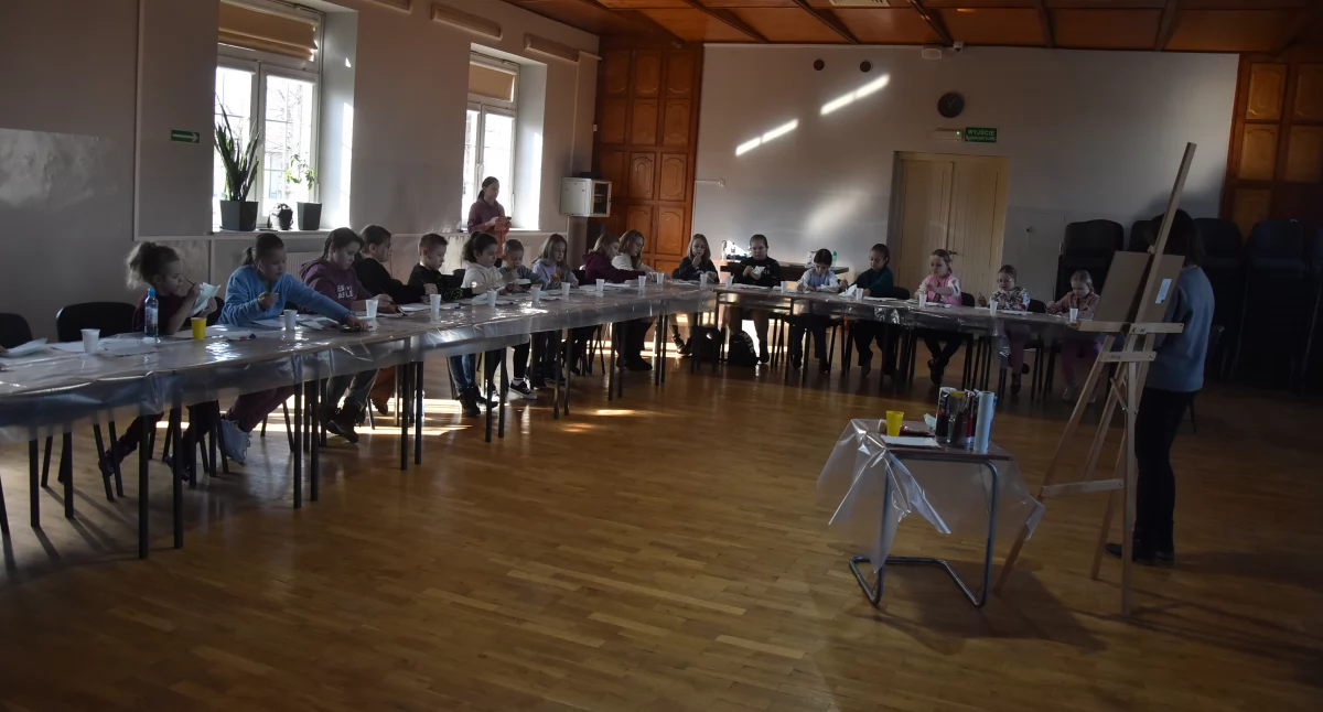 Warsztaty, Barwy emocje płótnie Warsztaty plastyczne Zdunach (foto) - zdjęcie, fotografia
