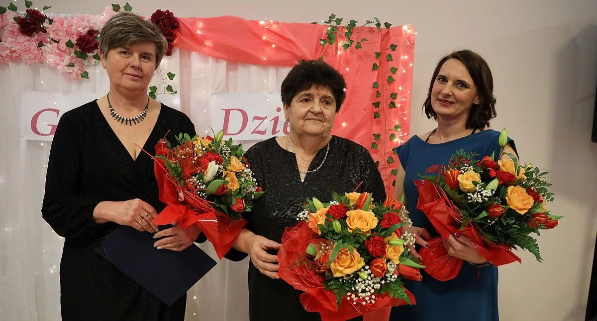 Spotkania, Gminny Dzień Kobiet Mysłakowie (foto) - zdjęcie, fotografia