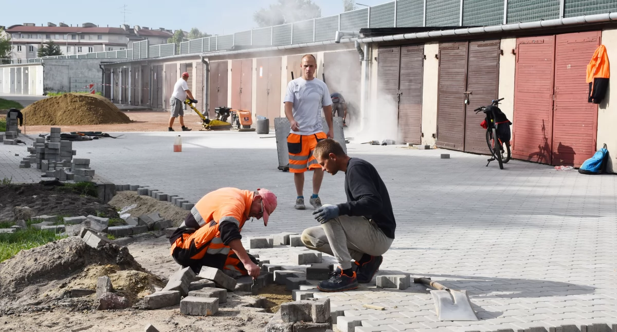 Inwestycje i remonty, inwestycyjny przyjęty Łowicka Spółdzielnia Mieszkaniowa remonty ponad - zdjęcie, fotografia