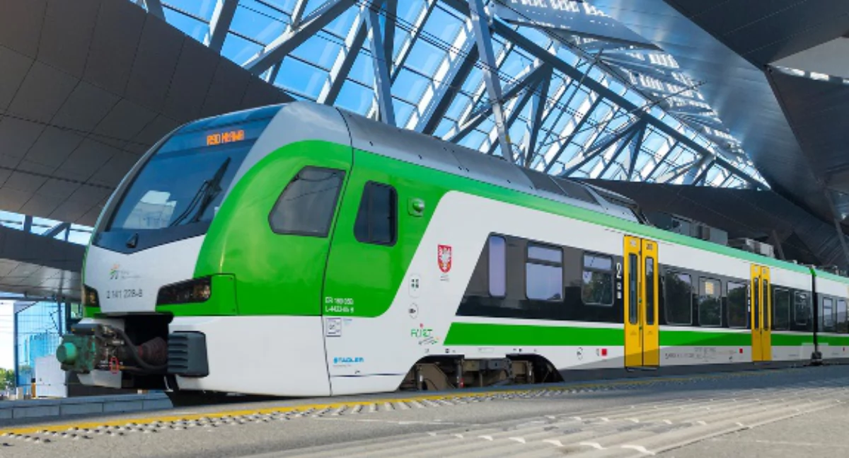 Transport i komunikacja publiczna, Nowiutkie pociągi wyjadą łowickie - zdjęcie, fotografia