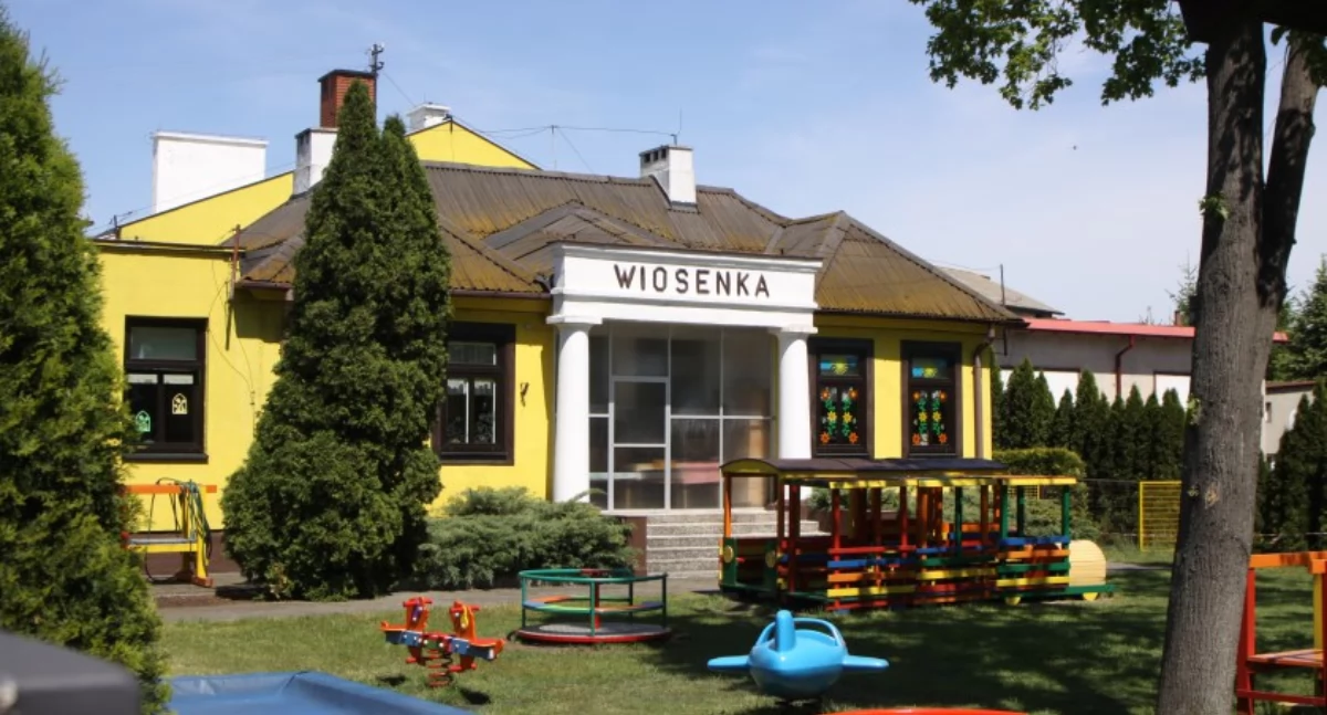 Przedszkola i żłobki, Rekrutacja uzupełniająca przedszkoli „Wiosenki” Rodzice Górek czują pominięci - zdjęcie, fotografia
