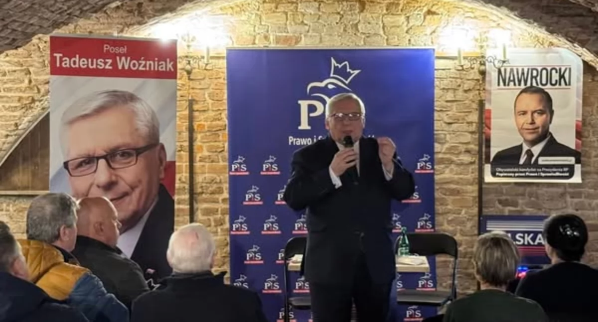 Wybory prezydenckie, Poseł Tadeusz Woźniak Bielawach Łowiczu Przed mieszkańcami kolejne okazje rozmowy (foto) - zdjęcie, fotografia