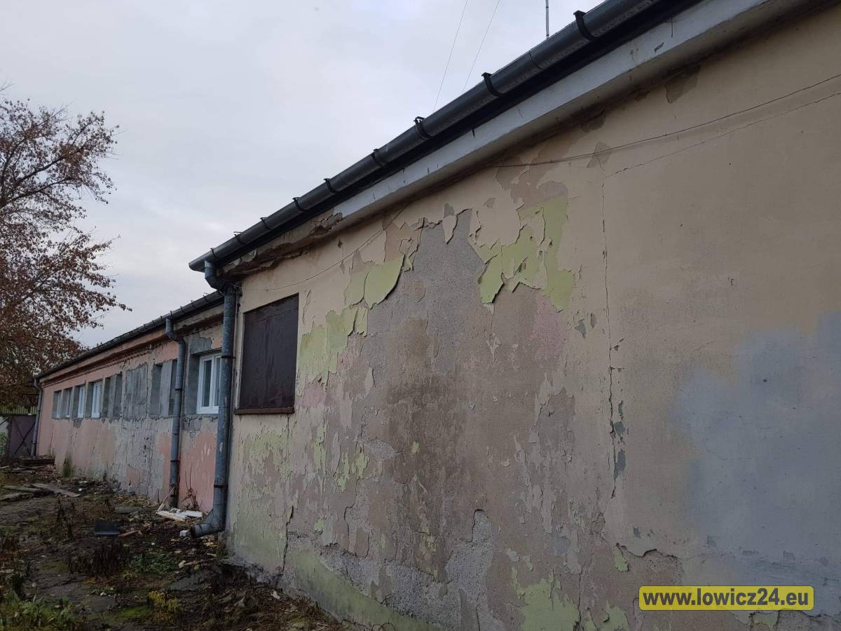  | Zdjęcie dotyczy OSiR. Zakończono remont szatni przy stadionie (FOTO) zostało dodane przez Portal lowicz24.eu - w dniu 2020-11-04 id nr: 4397386 | 