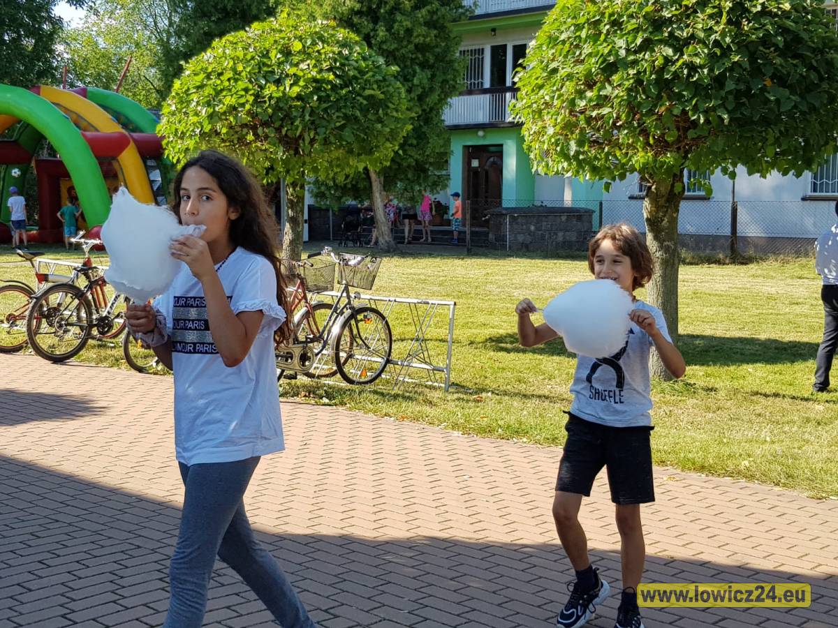  | Zdjęcie dotyczy Eleni gościem zpecjalnym na festynie parafialnym w Boczkach Chełmońskich (FOTO i VIDEO) zostało dodane przez Portal lowicz24.eu - w dniu 20