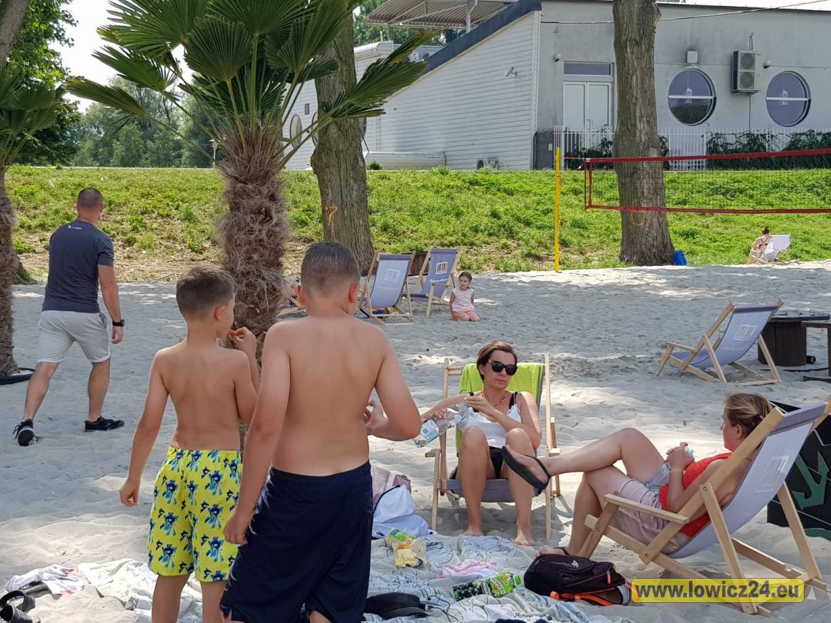  | Zdjęcie dotyczy Jest gorąco. Łowiczanie szukają wytchnienia  zostało dodane przez Portal lowicz24.eu - w dniu 2020-08-09 id nr: 4249992 | 