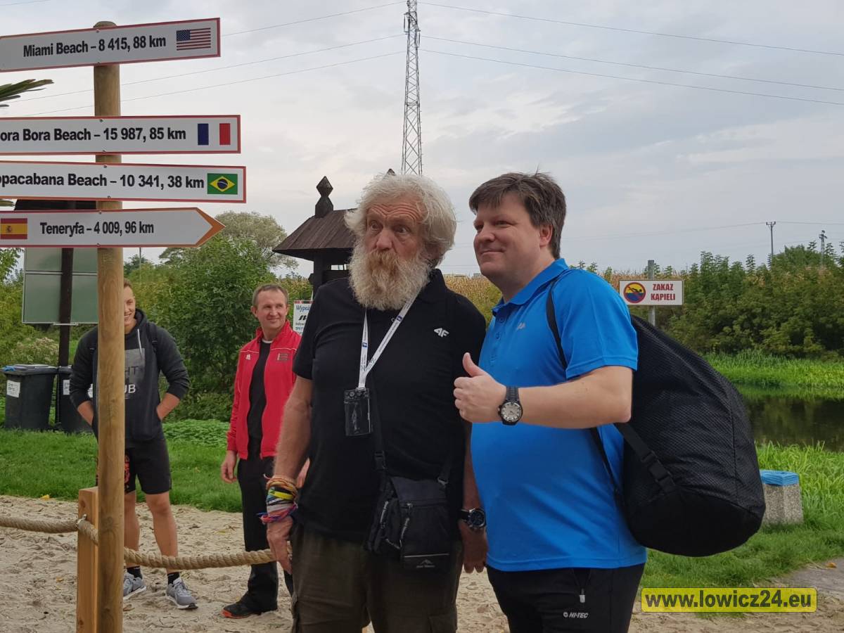  | Zdjęcie dotyczy Spływ kajakowy z Aleksandrem Dobą (FOTO i VIDEO) zostało dodane przez Portal lowicz24.eu - w dniu 2020-10-04 id nr: 4360732 | 