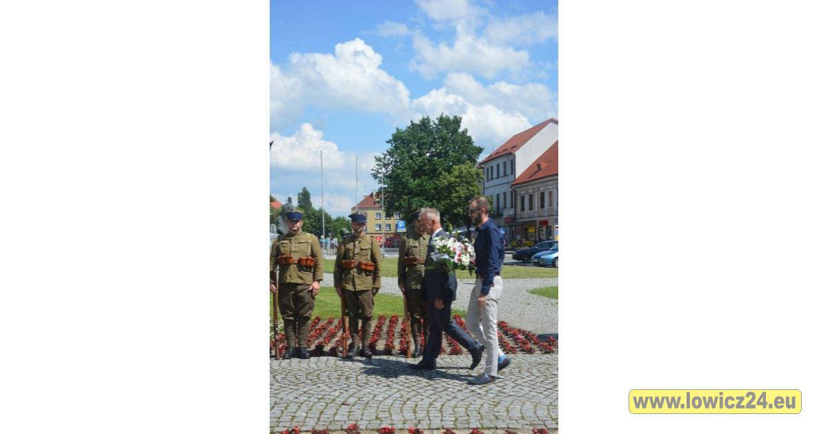  | Zdjęcie dotyczy Obchody Święta Pułkowego 10 pp w Łowiczu zostało dodane przez Portal lowicz24.eu - w dniu 2020-06-27 id nr: 4202836 | 