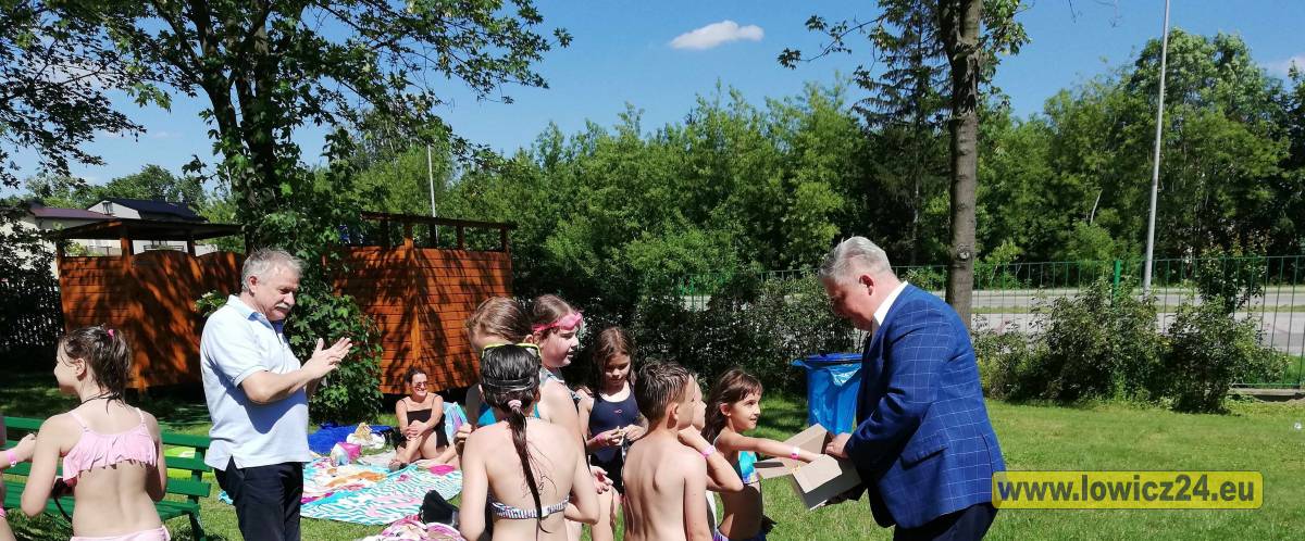  | Zdjęcie dotyczy Od dziś baseny odkryte przy Kaliskiej oficjalnie dostępne dla każdego (FOTO i VIDEO) zostało dodane przez Portal lowicz24.eu - w dniu 2020-