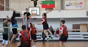Siatkarze LKS Retki wicemistrzami województwa łódzkiego (foto)