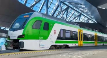 Zmiany w rozkładzie jazdy pociągów KM. Utrudnienia także dla pasażerów z Łowicza