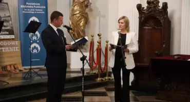 XIV Powiatowe Narodowe Czytanie w łowickim muzeum