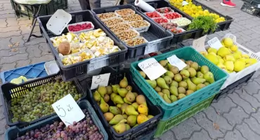 Jesienne bogactwo na targowicy. Co warto kupić we wrześniu? (foto)
