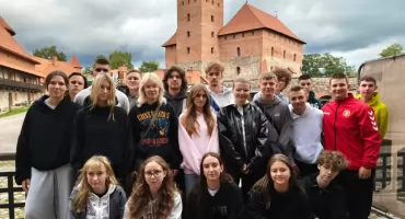 Uczniowie z Chełmona na Litwie, Łotwie i w Estonii (foto)