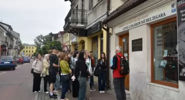 Łowicz. Młodzież odkrywa ginące zawody. Ruszył projekt biblioteki powiatowej (foto)