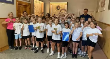 Uczniowie z Dwójki w czołówce powiatowego współzawodnictwa sportowego