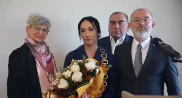 Aneta Tybuś zaprzysiężona na burmistrza miasta i gminy Kiernozia. Będą kolejne wybory (foto, film)