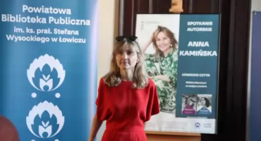 Łowicz. Spotkanie autorskie z Anną Kamińską (foto)