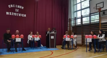 Niecodzienny Dzień Edukacji w I LO. Nauczyciele i uczniowie sprawdzili swoją wiedzę (foto,film)