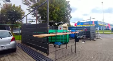 Łowickie osiedla z nowymi wiatami śmietnikowymi jeszcze w tym miejsiącu (foto)
