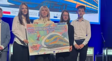 Wygrana 10 000 zł dla II LO w wojewódzkim finale konkursu „Pociąg do Europy”! (foto)