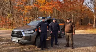 Kradną na potęgę! Straż Leśna i policja z Nieborowa patrolują lasy
