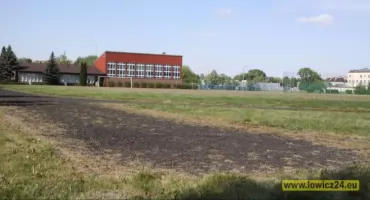 Łowicz z nowym Orlikiem! SP7 zyska kompleks sportowy dzięki dofinansowaniu