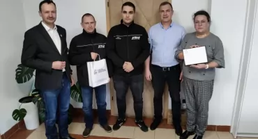 ŁSM współpracuje z OSP Łowicz na rzecz poprawy bezpieczeństwa (foto)