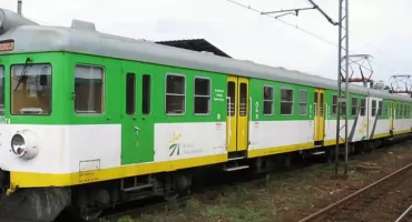 Eksplozja ładunku wybuchowego zniszczyła tory! Sprawa, którą żyje także Łowicz. Mamy stanowisko PKP!