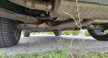 Złodzieje katalizatorów uaktywnili się na łowickich osiedlach