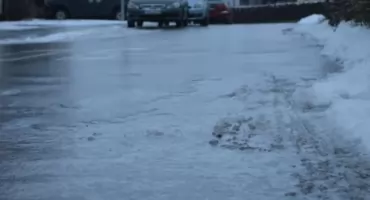 IMGW ostrzega przed marznącymi opadami. Powiat łowicki objęty alertem!