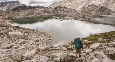 eSIM co to i jak działa w praktyce: przewodnik dla osób, które chcą mieć kontrolę nad łącznością