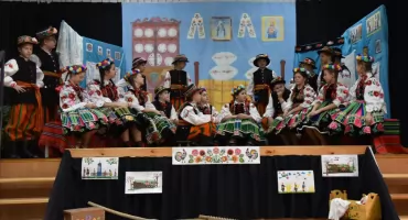 Gwara, taniec i historia. Uczniowie z Popowa podsumowali tydzień projektowy (foto,film)