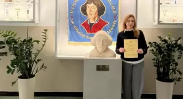 Jedyna z powiatu w finale! Uczennica Medyka awansuje do etapu centralnego Olimpiady Wiedzy o Społeczeństwie