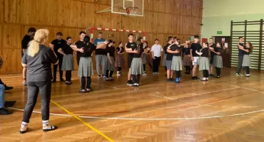 Łowicz. Warsztaty wokalno-taneczne Blichowiaków (foto, film)