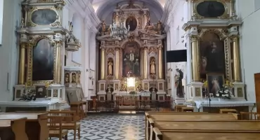 Łowicz. Rekolekcje adwentowe w kościele sióstr bernardynek, u ojców pijarów i w parafii na Korabce