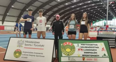 Sukcesy lekkoatletów UKS Błyskawica Domaniewice na Mikołajkowym Mityngu LZS (foto)